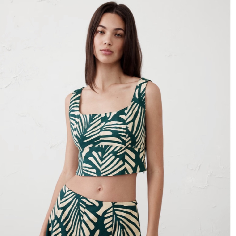 NWT Linen-blend Crop Top - M